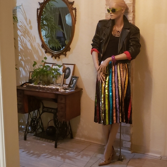 Alice + Olivia Dresses & Skirts - Alice & Olivia multi colored sequin skirt